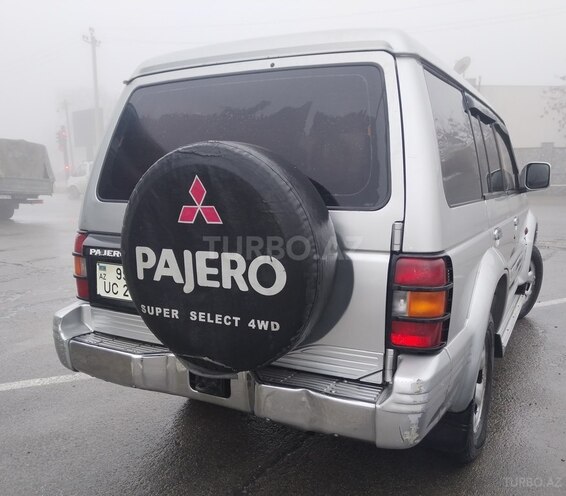 Mitsubishi Pajero 1994, 233,535 km - 2.8 l - Quba