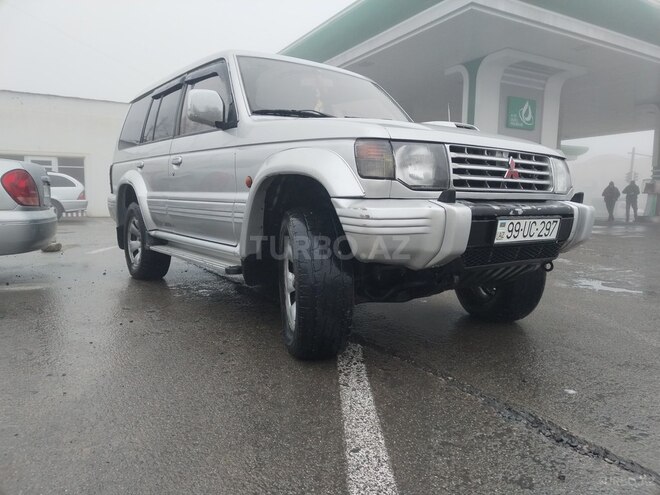 Mitsubishi Pajero 1994, 233,535 km - 2.8 l - Quba