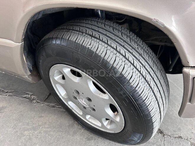Mercedes 190 1989, 400,000 km - 2.0 л - Gəncə