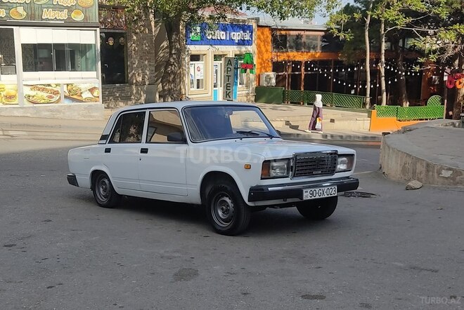 LADA (VAZ) 2107 2009, 77,000 km - 1.6 l - Bakı
