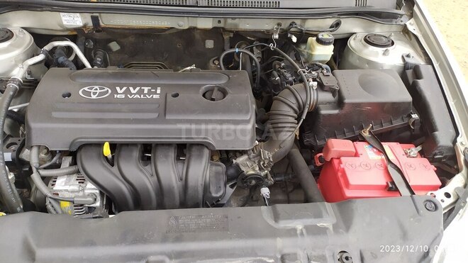 Toyota Corolla 2005, 283,111 km - 1.4 l - Bakı