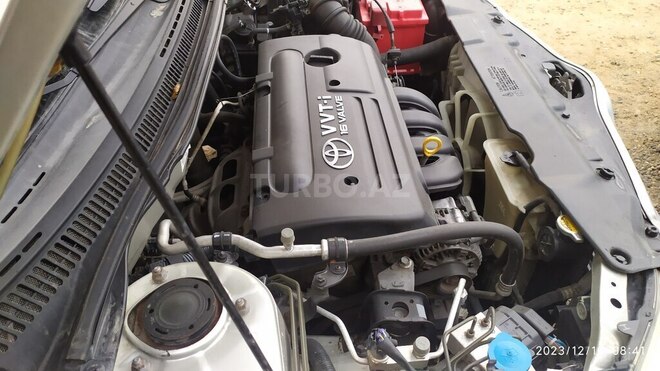 Toyota Corolla 2005, 283,111 km - 1.4 l - Bakı