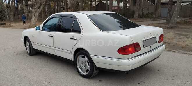 Mercedes E 230 1997, 235,123 km - 2.3 l - Xırdalan