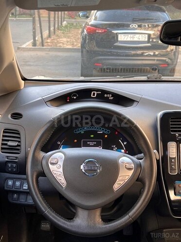 Nissan Leaf 2015, 141,622 km - 0.0 l - Bakı