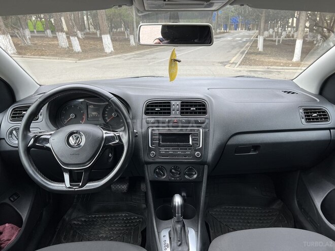 Volkswagen Polo 2018, 109,000 km - 1.6 l - Bakı