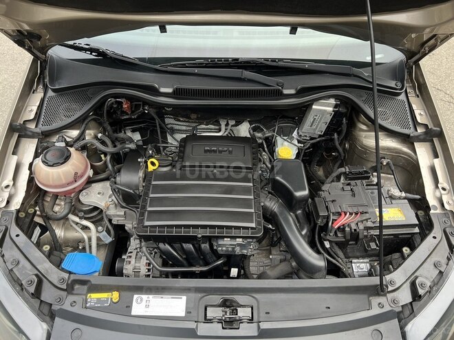 Volkswagen Polo 2018, 109,000 km - 1.6 l - Bakı