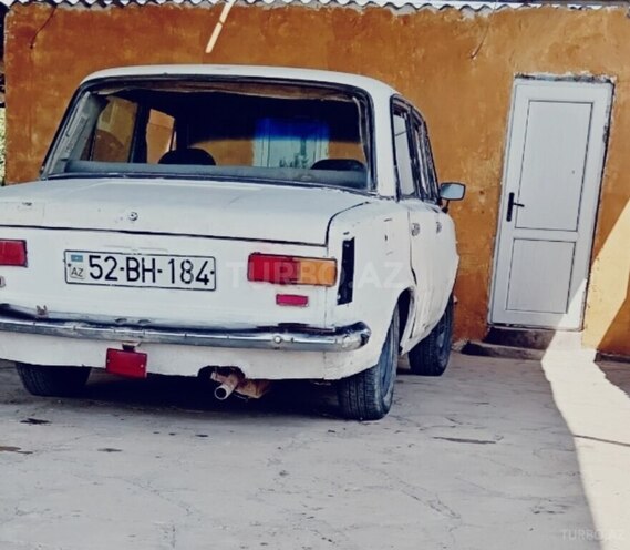 LADA (VAZ) 2101 1975, 85,255 km - 1.3 l - Salyan