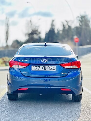 Hyundai Elantra 2013, 63,300 km - 1.8 l - Bakı