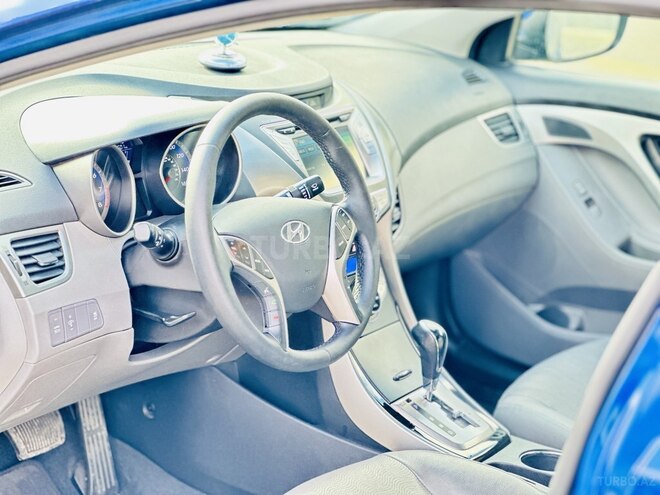 Hyundai Elantra 2013, 63,300 km - 1.8 l - Bakı