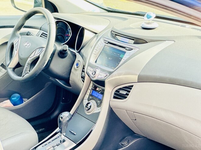 Hyundai Elantra 2013, 63,300 km - 1.8 l - Bakı