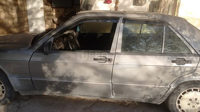 Mercedes 190 1991, 200,000 km - 0.2 l - Bakı