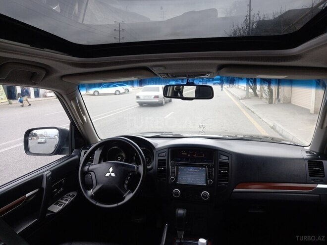 Mitsubishi Pajero 2007, 196,000 km - 3.0 l - Bakı