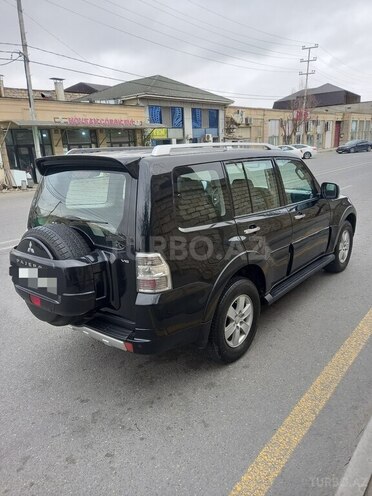 Mitsubishi Pajero 2007, 196,000 km - 3.0 l - Bakı