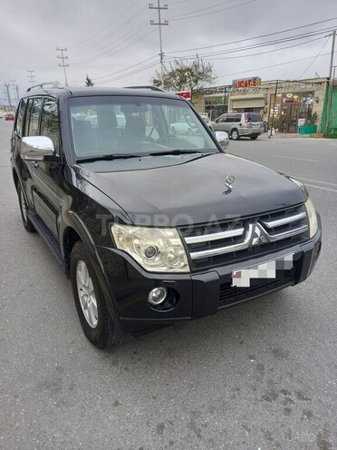 Mitsubishi Pajero 2007, 196,000 km - 3.0 l - Bakı