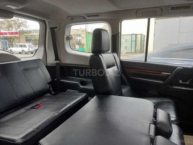Mitsubishi Pajero 2007, 196,000 km - 3.0 l - Bakı