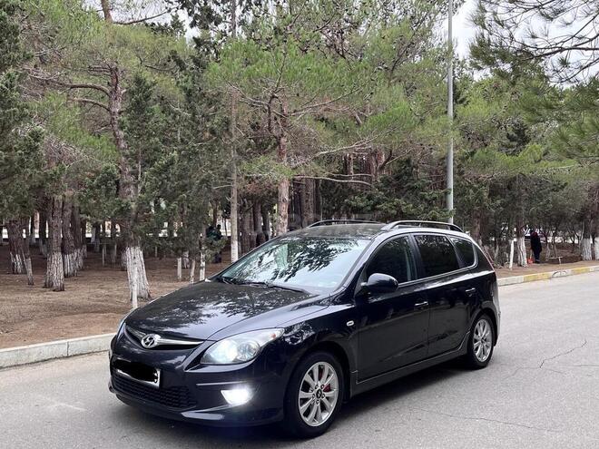 Hyundai i30 2011, 207,456 km - 1.4 l - Bakı