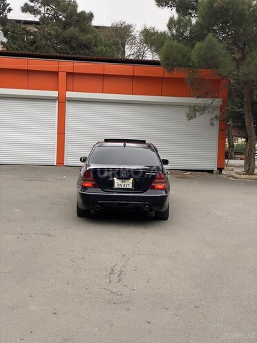 Mercedes C 240 2002, 442,240 km - 2.6 л - Bakı