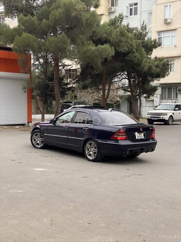 Mercedes C 240 2002, 442,240 km - 2.6 л - Bakı