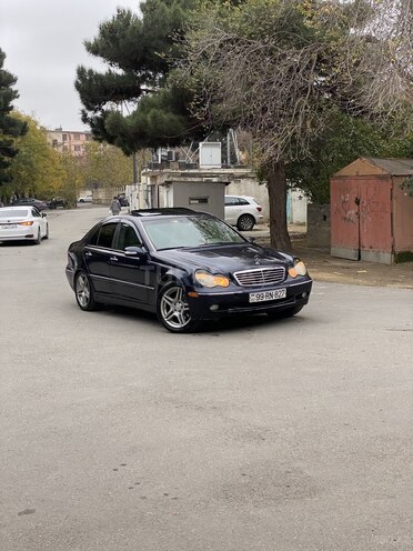 Mercedes C 240 2002, 442,240 km - 2.6 л - Bakı