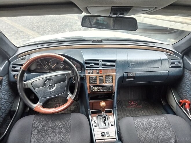 Mercedes C 200 1994, 433,633 km - 2.0 l - Bakı