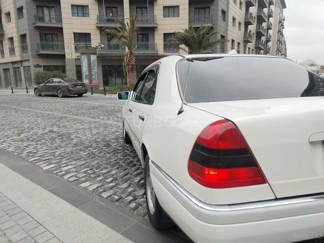 Mercedes C 200 1994, 433,633 km - 2.0 l - Bakı