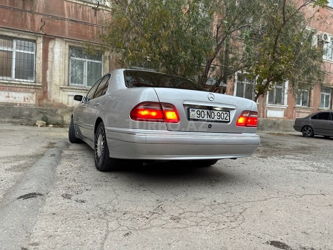 Mercedes E 280 2000, 263,551 km - 2.8 l - Bakı
