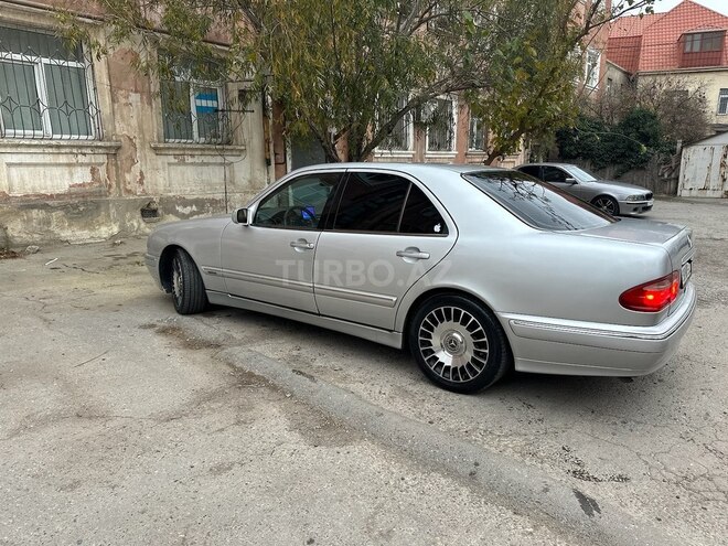 Mercedes E 280 2000, 263,551 km - 2.8 l - Bakı