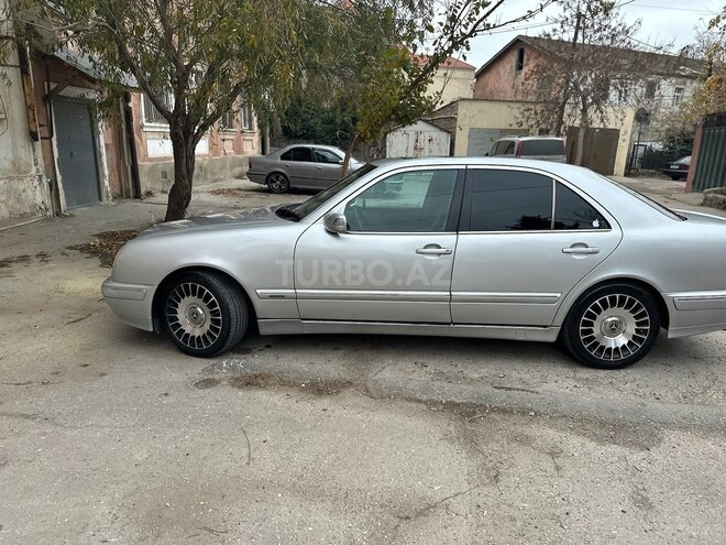 Mercedes E 280 2000, 263,551 km - 2.8 l - Bakı