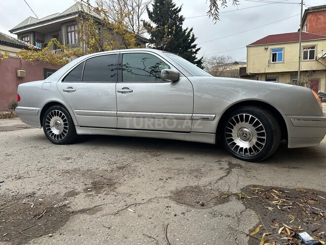 Mercedes E 280 2000, 263,551 km - 2.8 l - Bakı