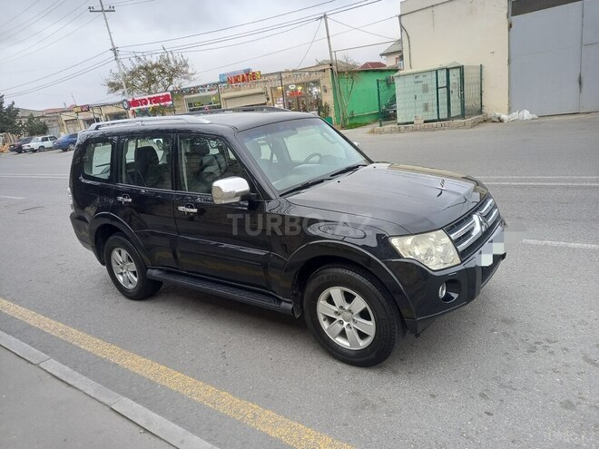 Mitsubishi Pajero 2007, 196,000 km - 3.0 l - Bakı