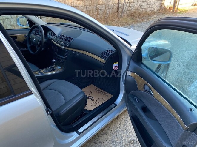Mercedes E 350 2006, 225,000 km - 3.5 l - Bakı