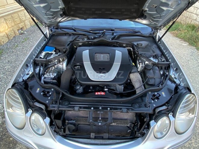 Mercedes E 350 2006, 225,000 km - 3.5 l - Bakı