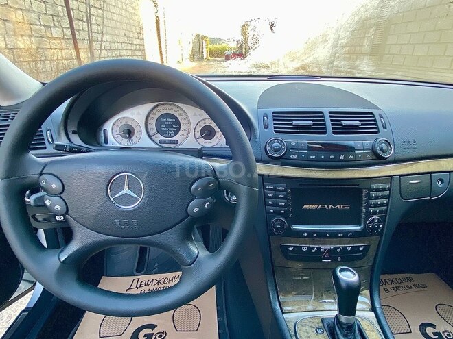 Mercedes E 350 2006, 225,000 km - 3.5 l - Bakı