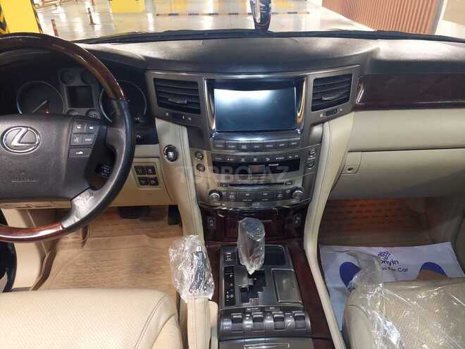 Lexus LX 570 2008, 194,000 km - 5.7 л - Gəncə
