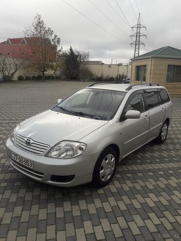 Toyota Corolla 2004, 252,853 km - 1.4 l - Bakı