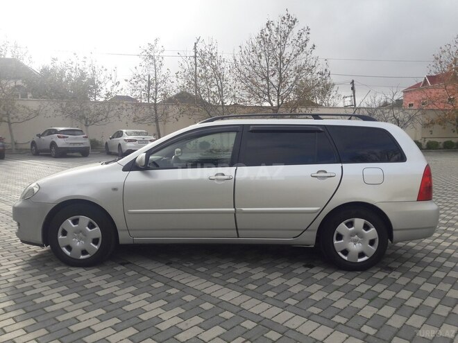 Toyota Corolla 2004, 252,853 km - 1.4 l - Bakı
