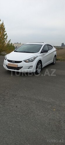 Hyundai Elantra 2013, 240,000 km - 1.8 л - Qəbələ