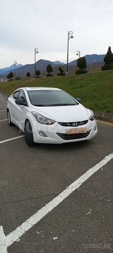 Hyundai Elantra 2013, 240,000 km - 1.8 л - Qəbələ