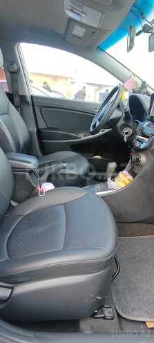 Hyundai Accent 2015, 168,000 km - 1.6 л - Bakı