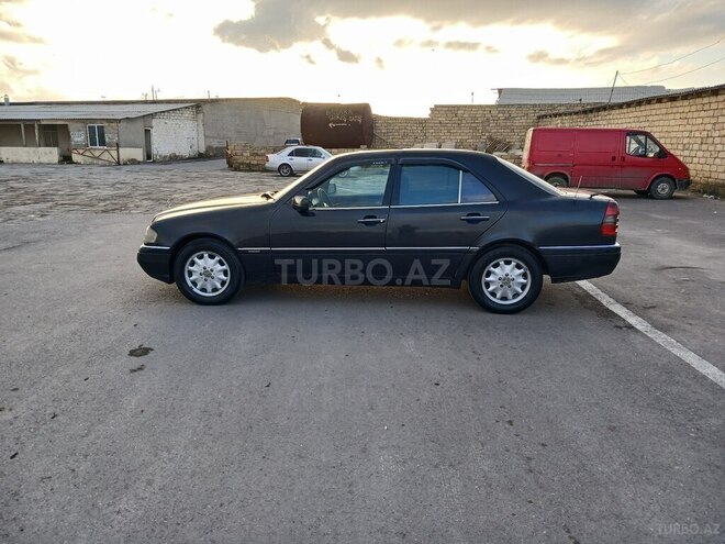 Mercedes C 220 1994, 354,220 km - 2.2 l - Bakı