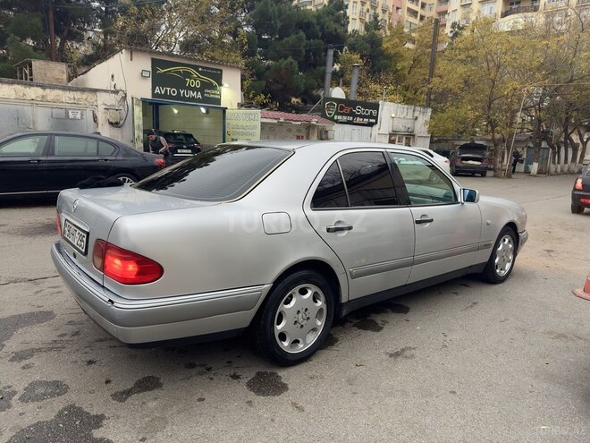 Mercedes E 240 1998, 471,445 km - 2.4 l - Bakı