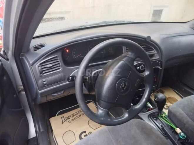 Hyundai Elantra 2001, 203,000 km - 2.0 l - Bakı