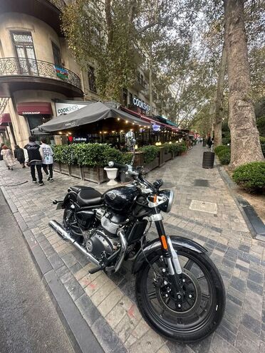 Royal Enfield Super Meteor 650 2023, 1,500 km - 0.6 l - Bakı