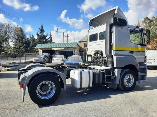 Mercedes Axor 1840 2012, 599,000 km - 12.0 l - Bakı