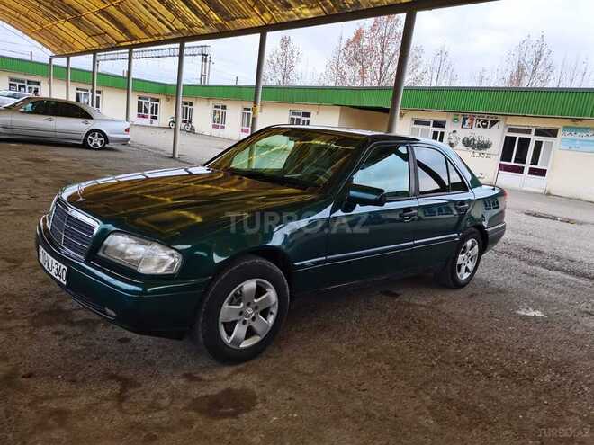 Mercedes C 220 1996, 400,560 km - 2.2 l - Ucar