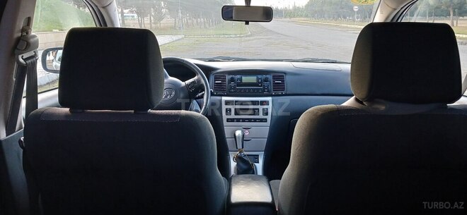 Toyota Corolla 2006, 174,000 km - 1.4 l - Beyləqan