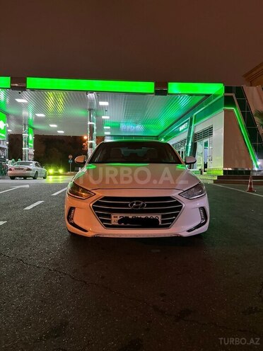 Hyundai Elantra 2017, 137,000 km - 2.0 l - Bakı