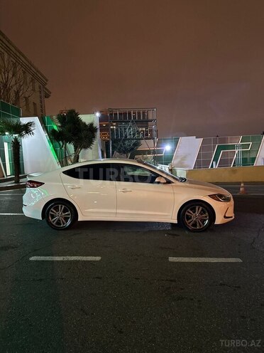 Hyundai Elantra 2017, 137,000 km - 2.0 l - Bakı