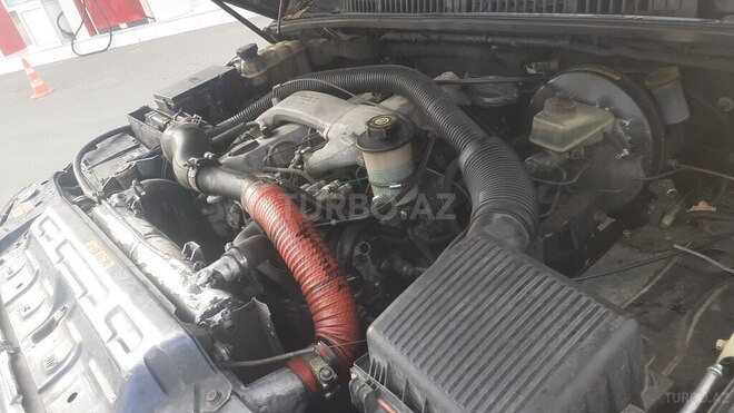 Land Rover Range Rover 1996, 253,620 km - 2.5 l - Yevlax