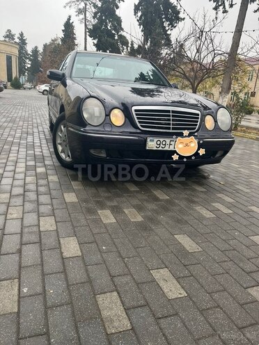 Mercedes E 220 2002, 100,000 km - 2.2 l - Bakı